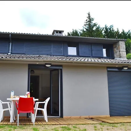 Vvf Haute Loire Vakantiepark 3*